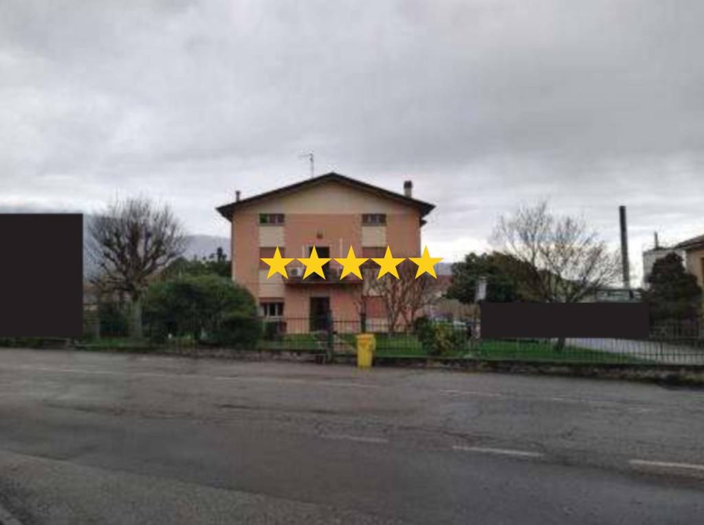 casa indipendente in vendita a Vittorio Veneto