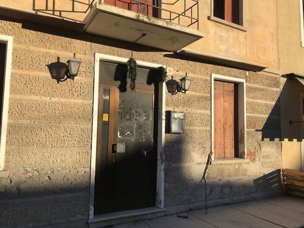 locale commerciale in vendita a Vittorio Veneto