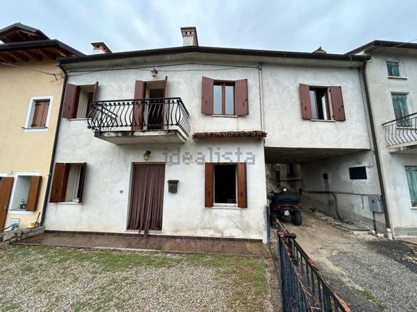 casa indipendente in vendita a Vittorio Veneto