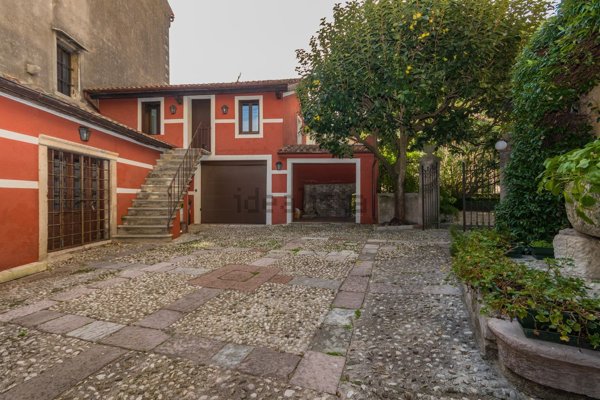 casa indipendente in vendita a Vittorio Veneto