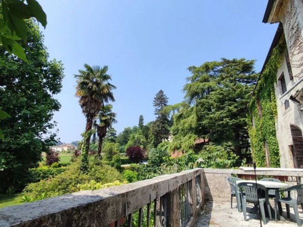 casa indipendente in vendita a Vittorio Veneto