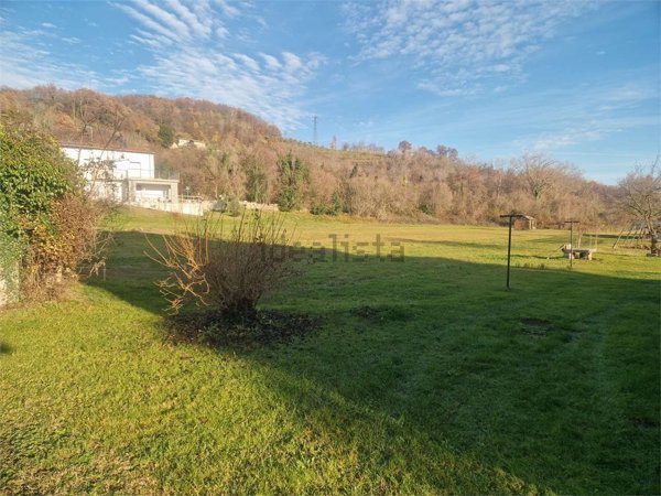 casa indipendente in vendita a Vittorio Veneto