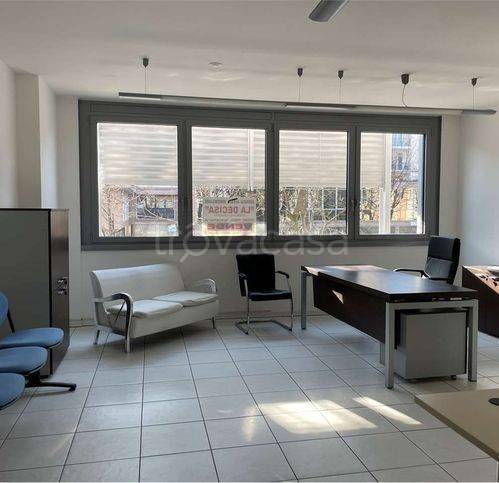 ufficio in vendita a Vittorio Veneto