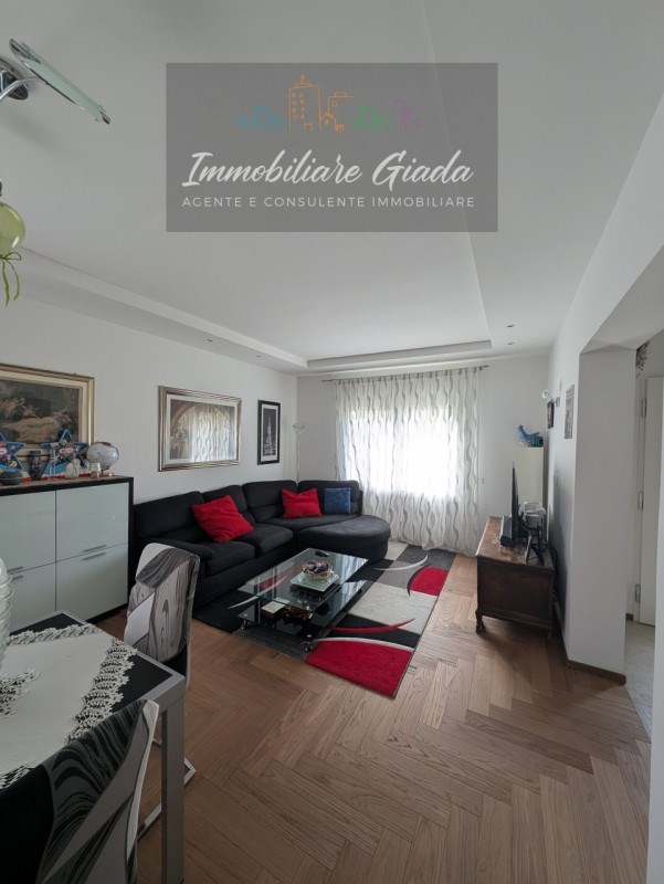 casa indipendente in vendita a Vittorio Veneto