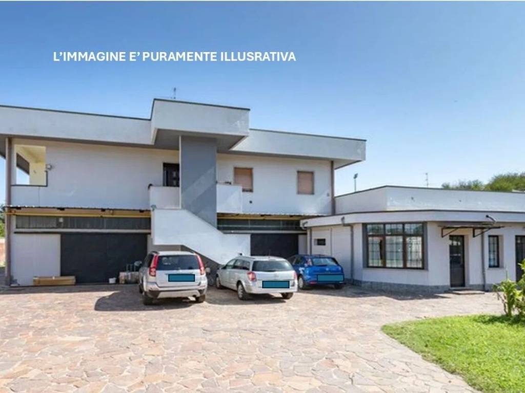 locale commerciale in vendita a Vittorio Veneto