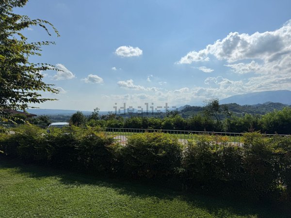 casa indipendente in vendita a Vittorio Veneto