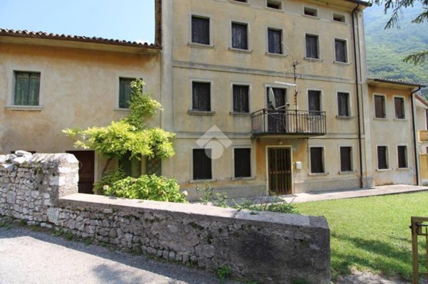 casa indipendente in vendita a Vittorio Veneto
