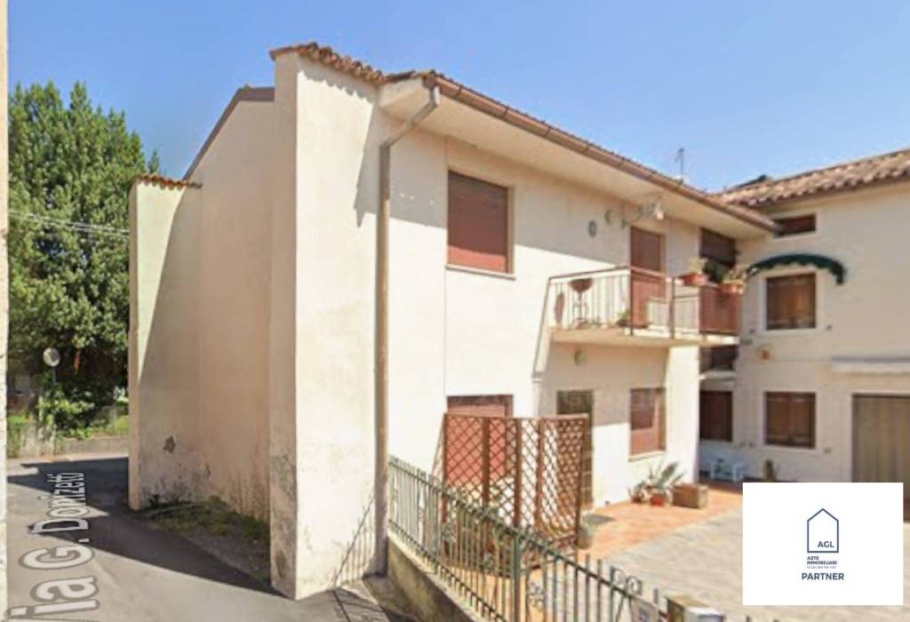 casa indipendente in vendita a Vittorio Veneto