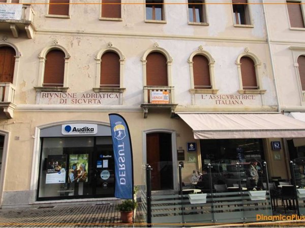 ufficio in vendita a Vittorio Veneto