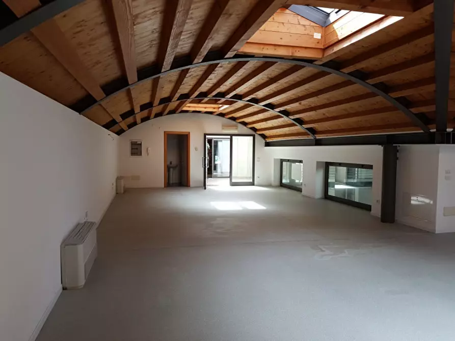 negozio in vendita a Vittorio Veneto