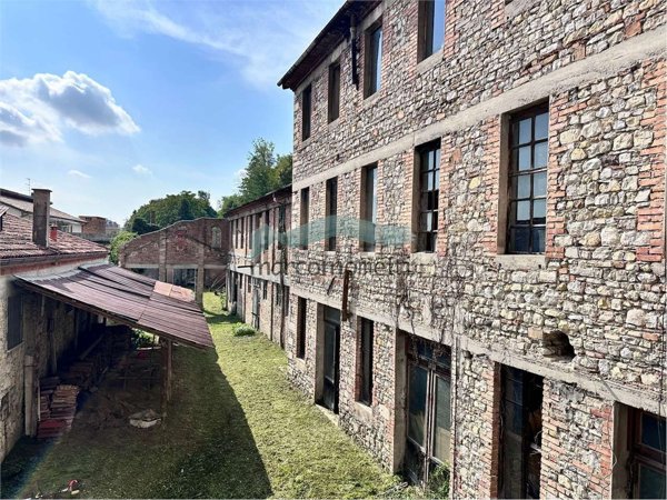 casa indipendente in vendita a Vittorio Veneto