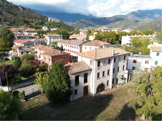 casa indipendente in vendita a Vittorio Veneto