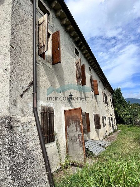 casa indipendente in vendita a Vittorio Veneto