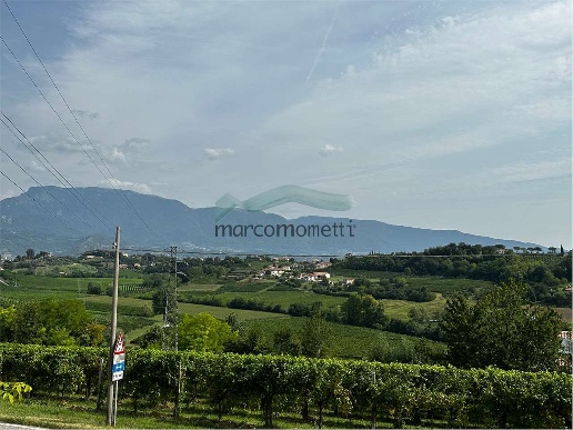 casa indipendente in vendita a Vittorio Veneto