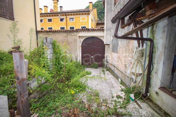 casa indipendente in vendita a Vittorio Veneto