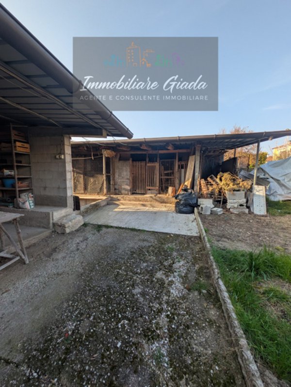 casa indipendente in vendita a Vittorio Veneto