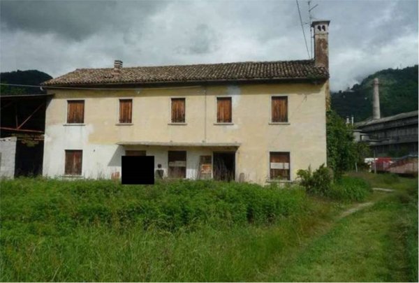 casa indipendente in vendita a Vittorio Veneto