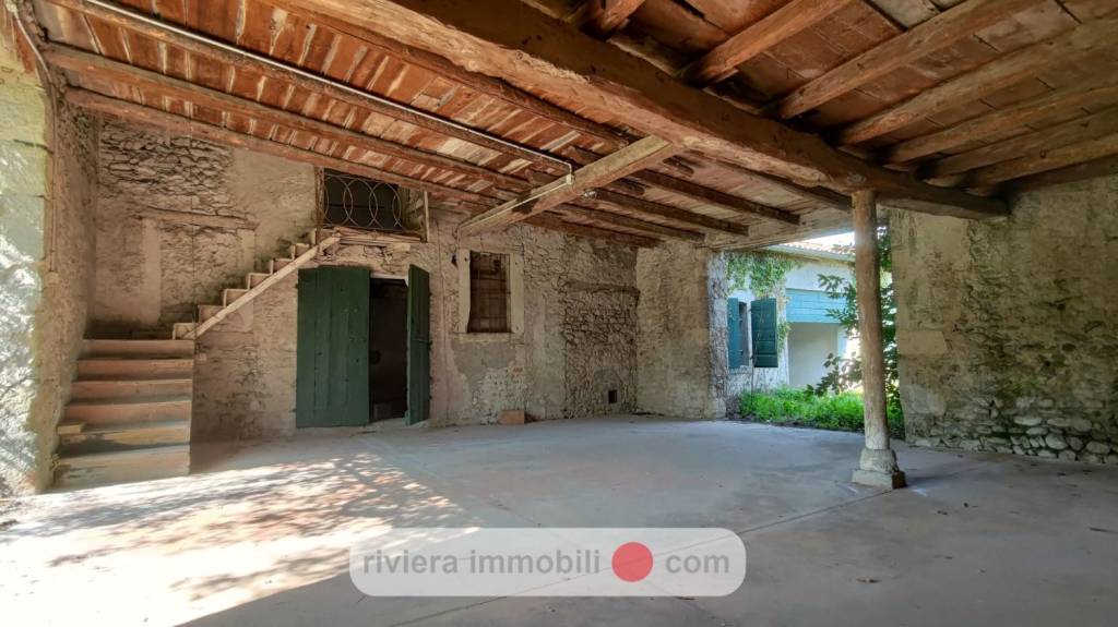 casa indipendente in vendita a Vittorio Veneto