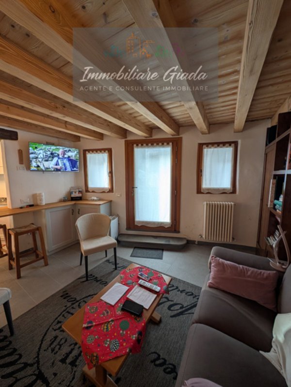 casa indipendente in vendita a Vittorio Veneto