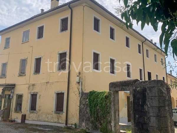 casa indipendente in vendita a Vittorio Veneto