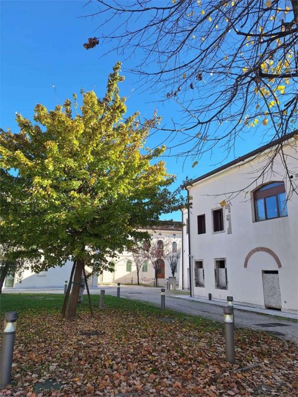 ufficio in vendita a Vittorio Veneto