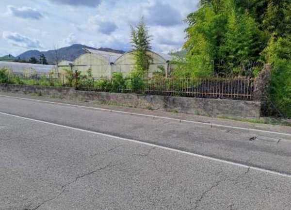 locale di sgombero in vendita a Vittorio Veneto