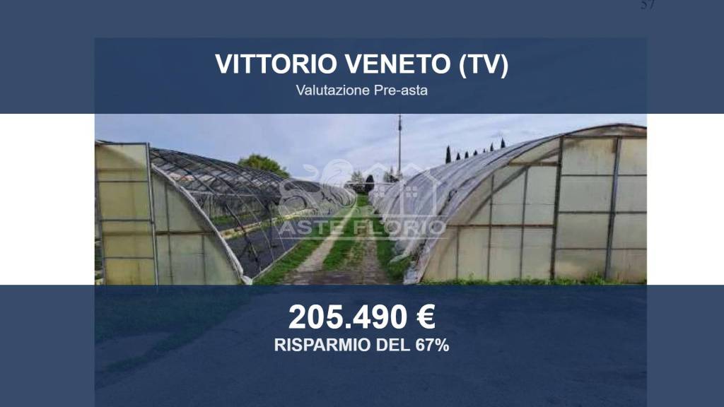 locale commerciale in vendita a Vittorio Veneto