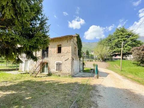 casa indipendente in vendita a Vittorio Veneto