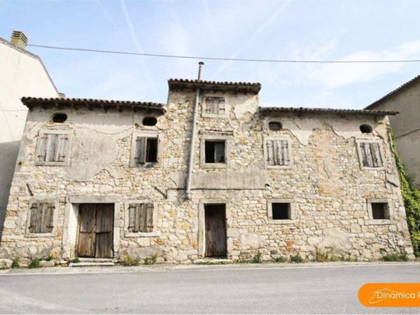 casa indipendente in vendita a Vittorio Veneto
