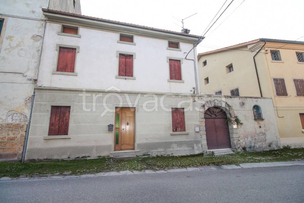 casa indipendente in vendita a Vittorio Veneto
