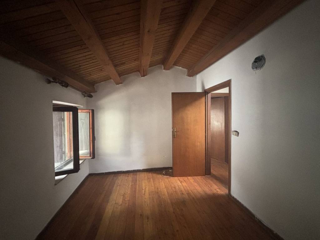 casa indipendente in vendita a Vittorio Veneto
