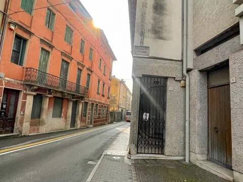 negozio in vendita a Vittorio Veneto