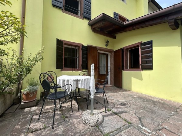 casa indipendente in vendita a Vittorio Veneto