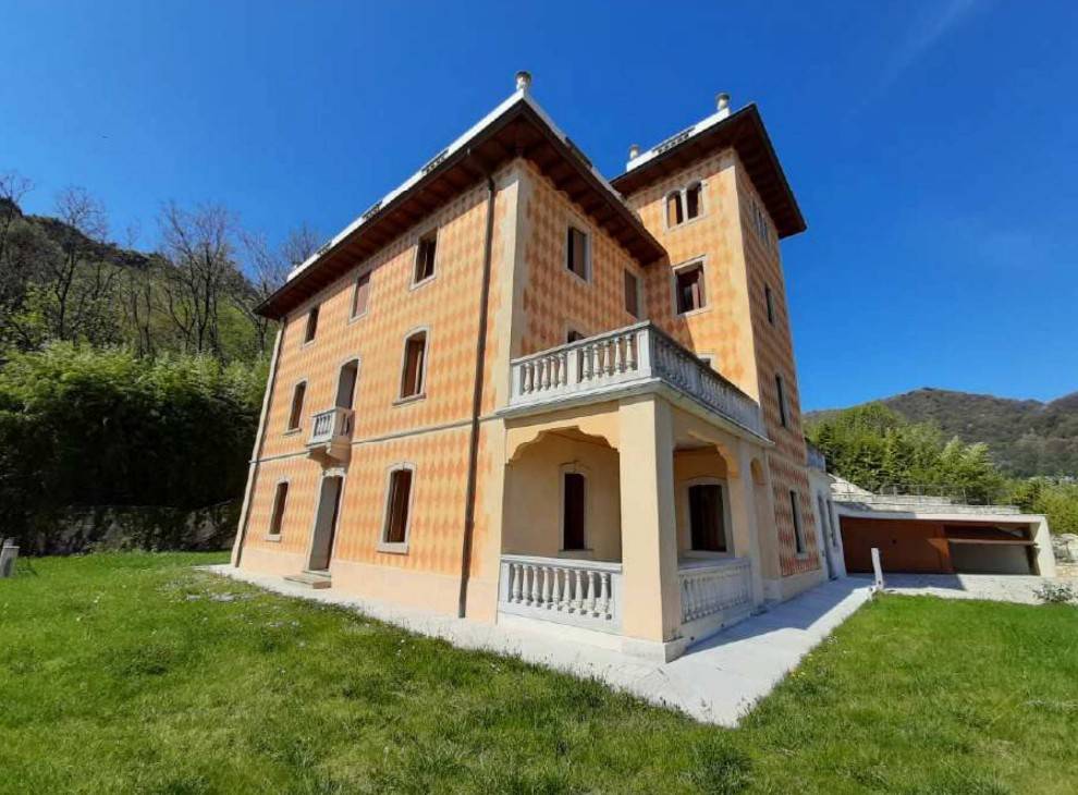 intera palazzina in vendita a Vittorio Veneto