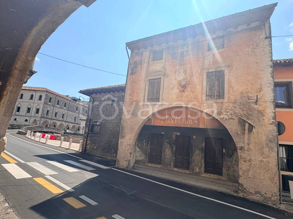 casa indipendente in vendita a Vittorio Veneto