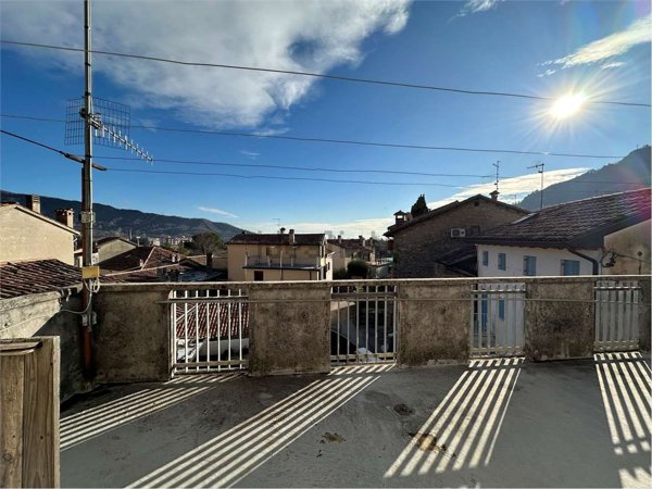 casa indipendente in vendita a Vittorio Veneto