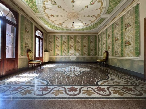 casa indipendente in vendita a Vittorio Veneto