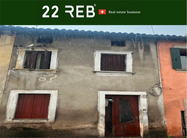 casa indipendente in vendita a Vittorio Veneto