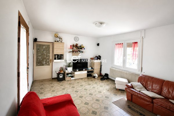 casa indipendente in vendita a Vittorio Veneto