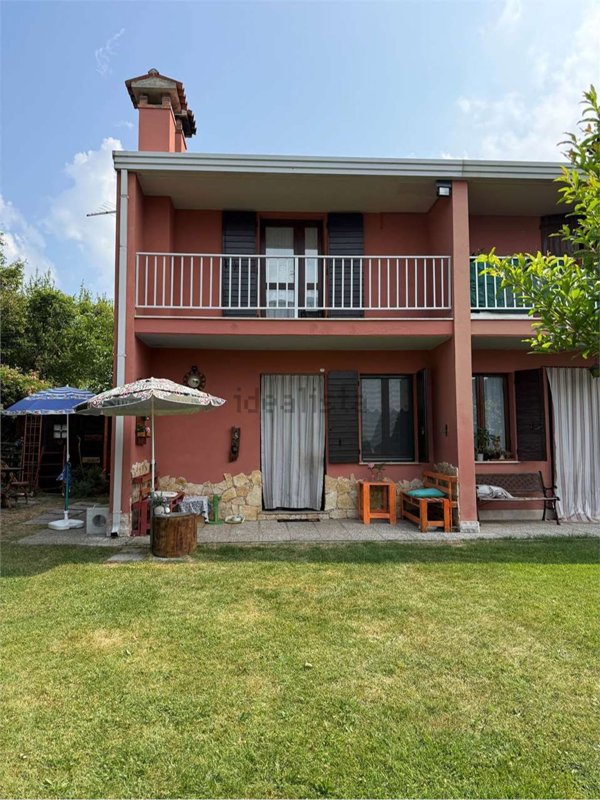 casa indipendente in vendita a Vittorio Veneto