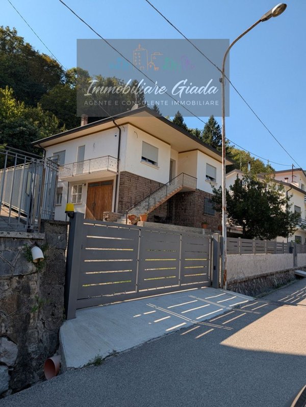 casa indipendente in vendita a Vittorio Veneto