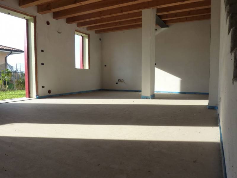 casa indipendente in vendita a Volpago del Montello