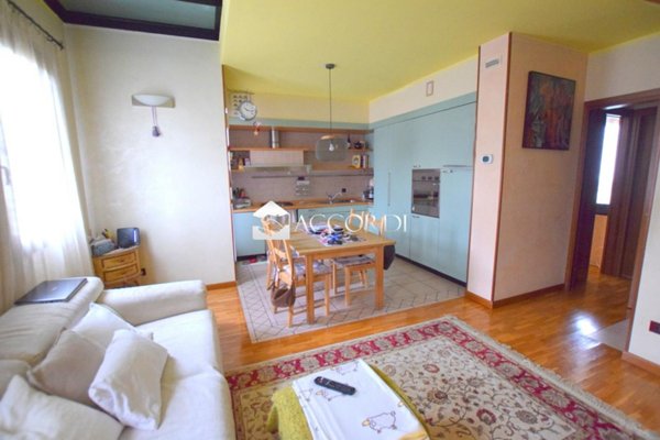 casa indipendente in vendita a Volpago del Montello