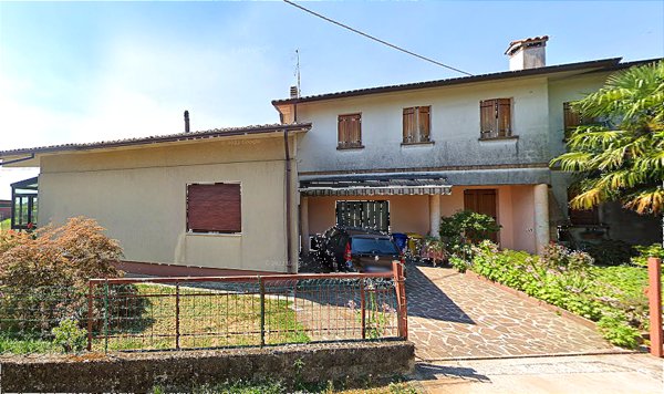 casa indipendente in vendita a Volpago del Montello