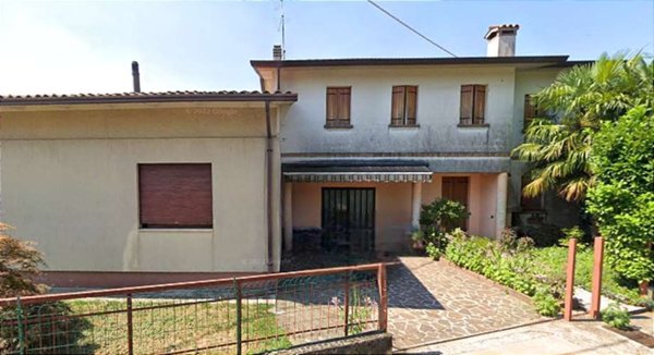 casa indipendente in vendita a Volpago del Montello