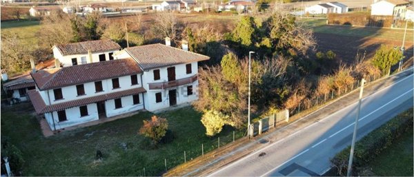 casa indipendente in vendita a Volpago del Montello