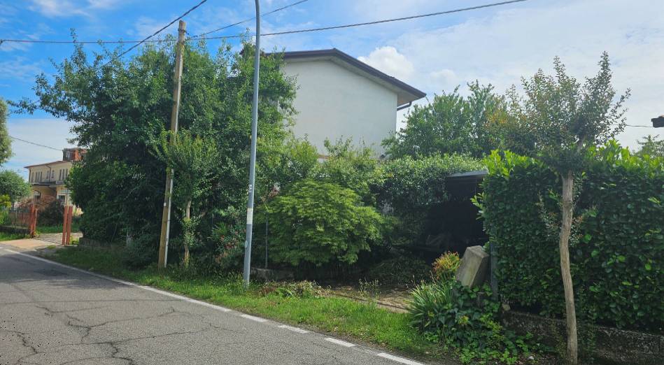 casa indipendente in vendita a Volpago del Montello