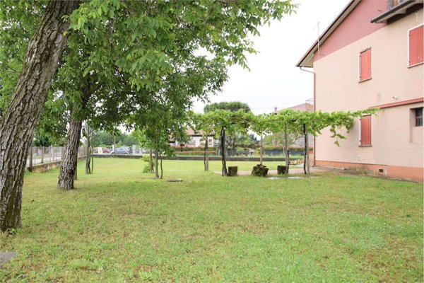 casa indipendente in vendita a Volpago del Montello in zona Selva del Montello