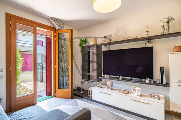 casa indipendente in vendita a Volpago del Montello in zona Selva del Montello