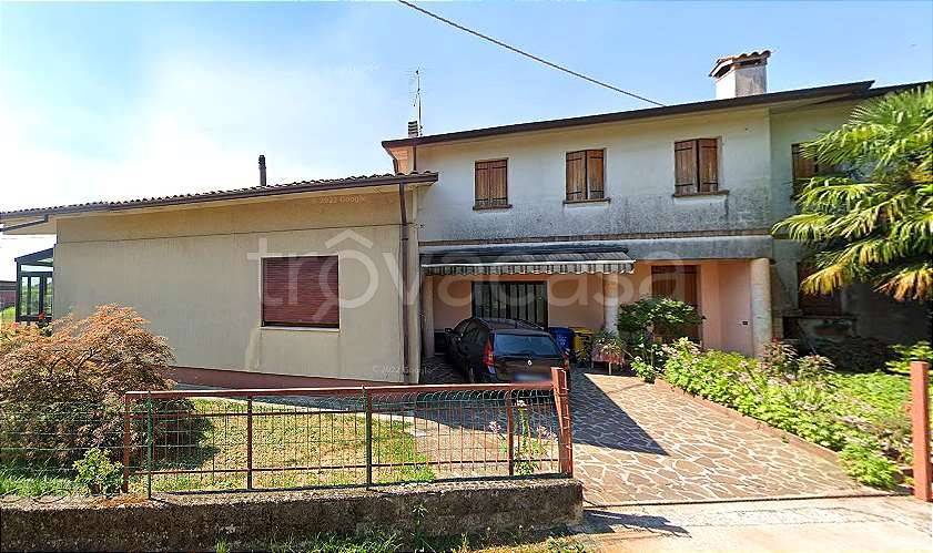 casa indipendente in vendita a Volpago del Montello